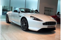 Aston Martin DB9 Volante, 2013 - ihned k odběru