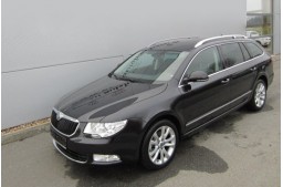 Škoda Superb II Combi 2,0 TDI Elegance DSG 4x4